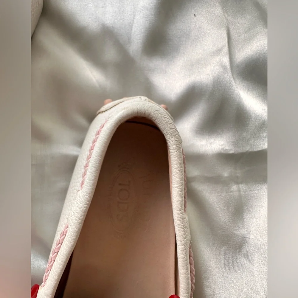 TOD’s Elegant White and Pink Women's Loafers